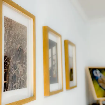 Apartman Modern Und Lichtdurchflutet - Mit Terrasse Fachbach