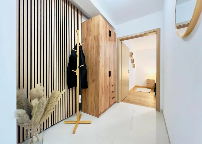 Modern Und Lichtdurchflutet - Mit Terrasse アパート Fachbach